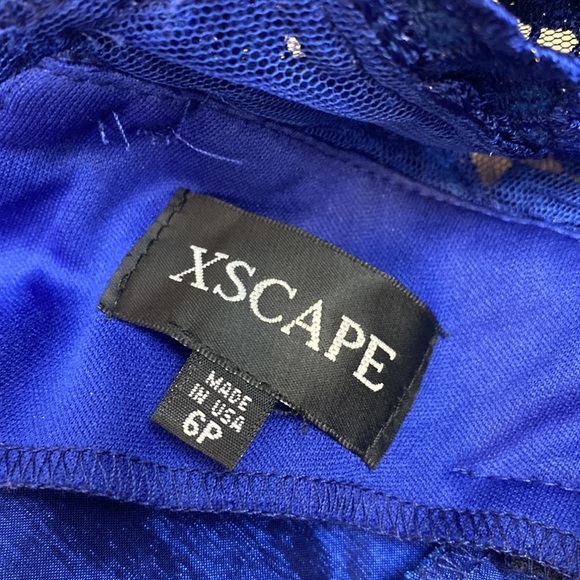 Xscape Mermaid Gown - Picture 14 of 16